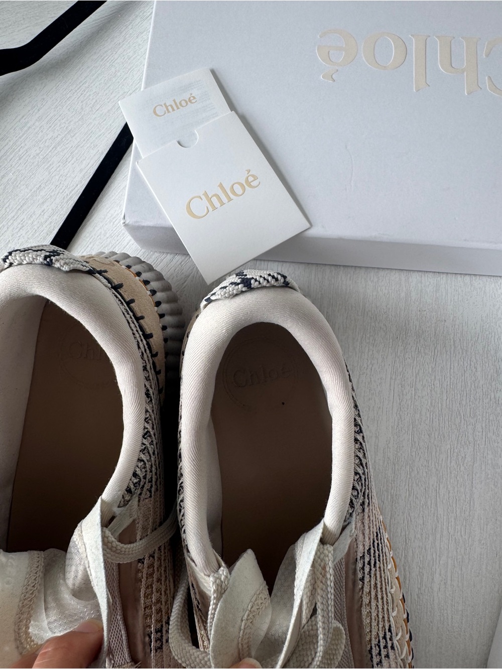 Chloé nama Beige and White Woven-Trim Sneakers - Picture 9 of 10